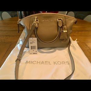 Michael Kors Riley satchel crossbody